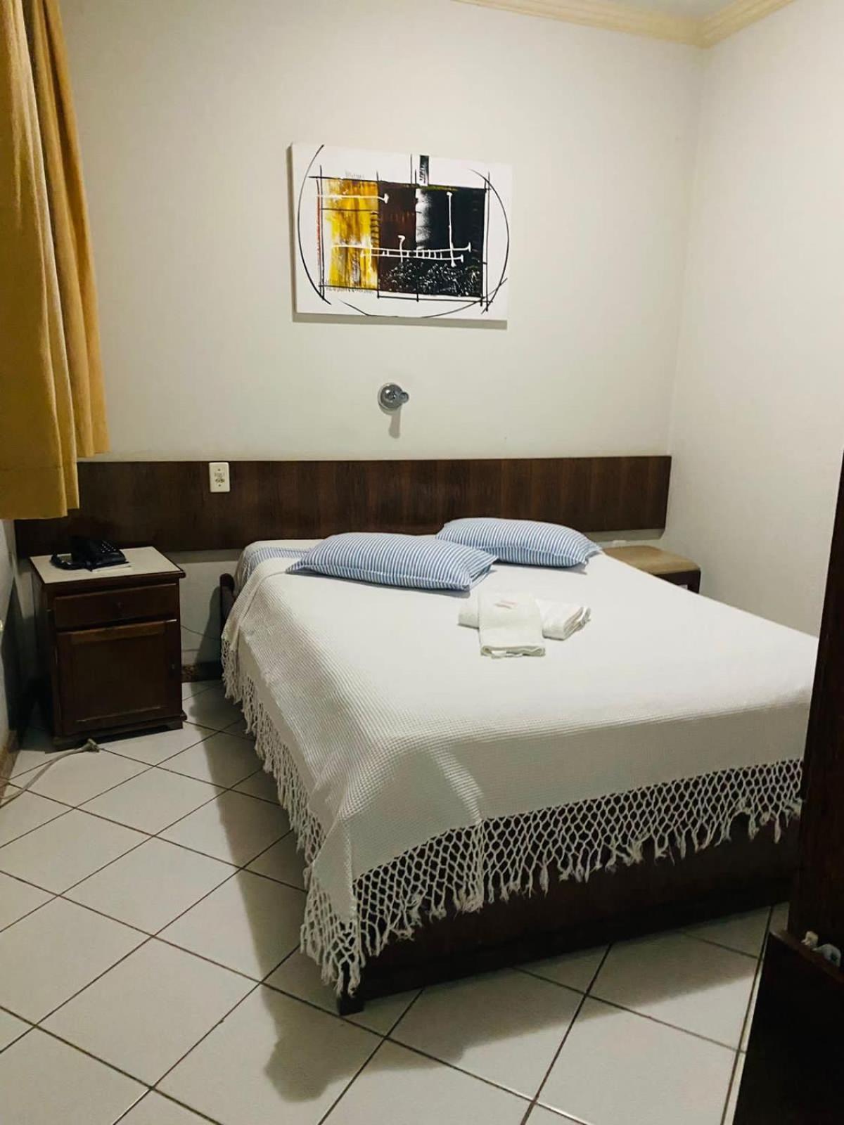 Hotel Dona Josa Carmo do Cajuru Zewnętrze zdjęcie